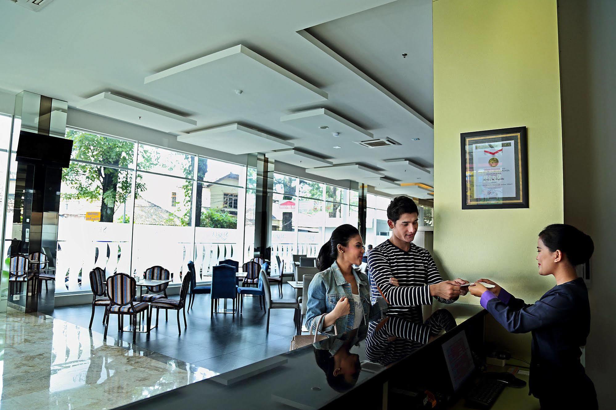 Serela Cihampelas By Kagum Hotels Bandung Dış mekan fotoğraf