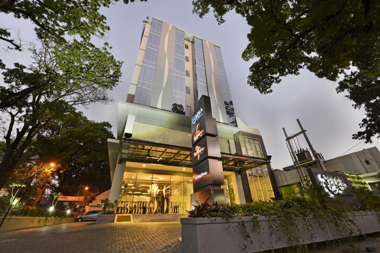 Serela Cihampelas By Kagum Hotels Bandung Dış mekan fotoğraf